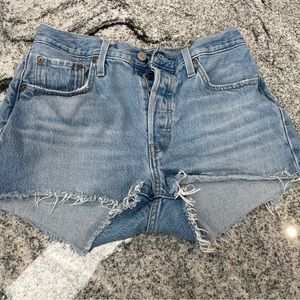 Levi’s 501 high waisted shorts